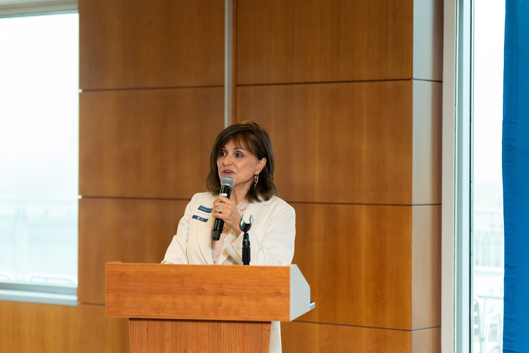 Angela McMillen Ayres