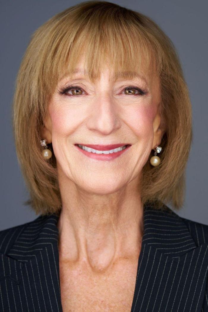Karen Vahouny